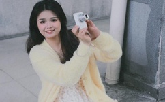 厨房里两只乳头被吸肿了